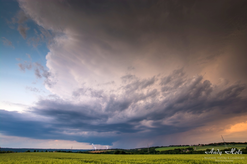 05. und 06.06.2015- Shelfcloud, Superzelle und Blitzspektakel von Mons bis Koblenz