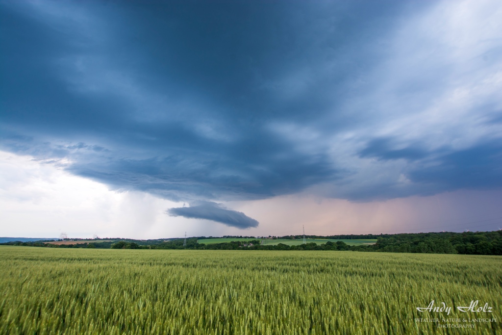 05. und 06.06.2015- Shelfcloud, Superzelle und Blitzspektakel von Mons bis Koblenz