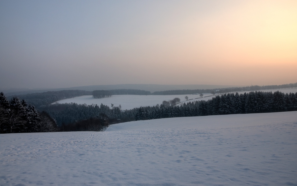 Herrlicher Winterspätnachmittag in Vossenack (02.12.2010)