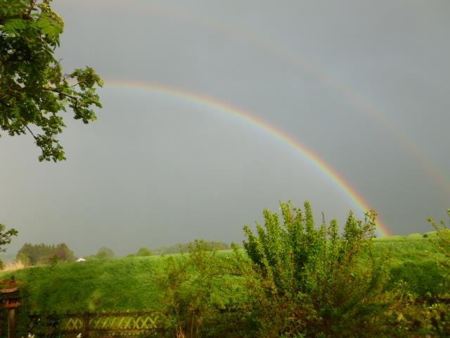 9. bis 12. Mai 2014: Aprilwetter mit traumhaften Regenbögen in der Eifelregion