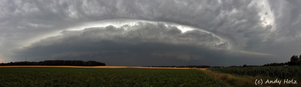 Schelf Cloud am 14. Juli