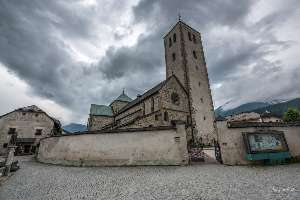 Stiftskirche in Innichen (San Candido)/Italien